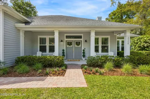 Exterior - 29258 Grandview Mnr, Yulee, FL 32097 photo 5 of 23