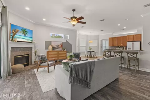 1640 Summerdown Way, Saint Johns, FL 32259