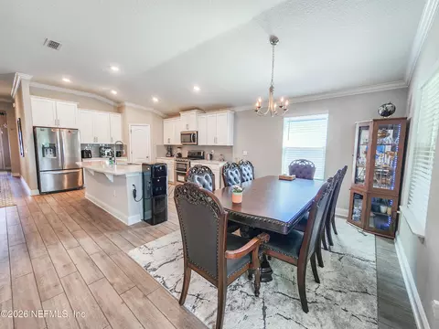 Dining - 617 Narvarez Ave, Saint Augustine, FL 32084 photo 1 of 4