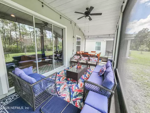 Exterior - 617 Narvarez Ave, Saint Augustine, FL 32084 photo 2 of 7