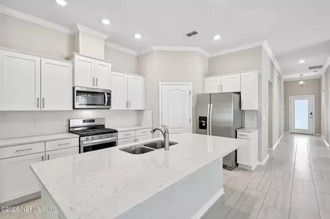 Entry Way - 145 Spoonbill Cir, Saint Augustine, FL 32095 photo 2 of 2