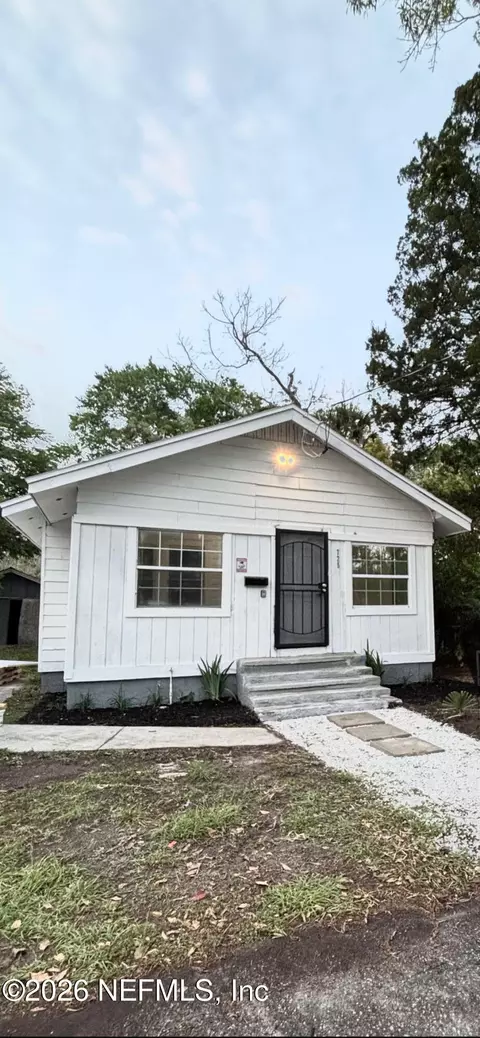 725 W 16 St, Jacksonville, FL 32206