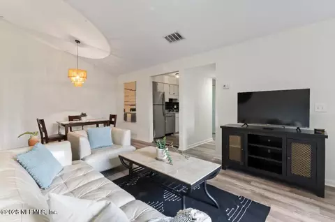 10711 Alden Rd #4, Jacksonville, FL 32246