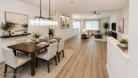 6369 Spring Hollow Ct, Jacksonville, FL 32218