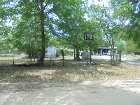 2340 Washington Ave, Green Cove Springs, FL 32043