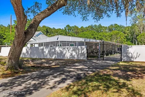 865 Cole Rd, Jacksonville, FL 32218