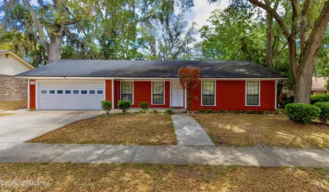 6037 Hillman Dr, Jacksonville, FL 32244
