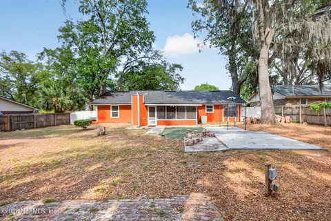 6037 Hillman Dr, Jacksonville, FL 32244