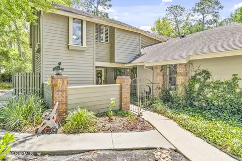 540 Willow Oak Ln, Orange Park, FL 32073