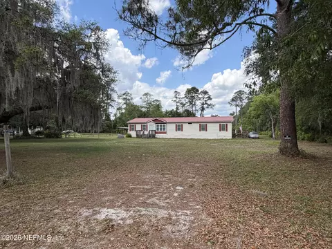 214 Baker Rd, Satsuma, FL 32189
