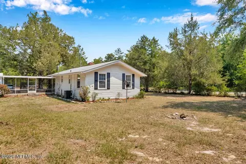 Exterior - 166 Hernando Dr, Florahome, FL 32140 photo 2 of 9