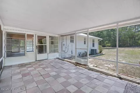Exterior - 166 Hernando Dr, Florahome, FL 32140 photo 6 of 9