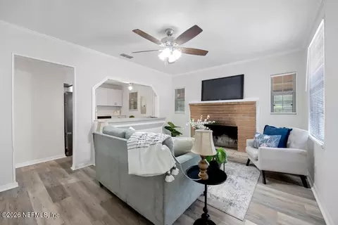 Living - 166 Hernando Dr, Florahome, FL 32140 photo 6 of 6