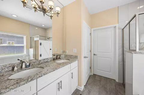 Bath - 96017 Breezeway Ct, Yulee, FL 32097 photo 1 of 5