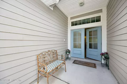 Exterior - 96017 Breezeway Ct, Yulee, FL 32097 photo 3 of 9