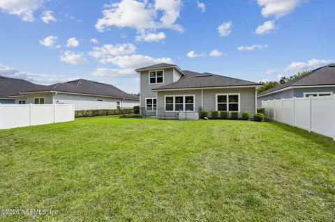 Exterior - 96017 Breezeway Ct, Yulee, FL 32097 photo 8 of 9