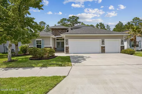 Exterior - 96017 Breezeway Ct, Yulee, FL 32097 photo 2 of 9