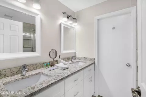 Bath - 404 Fourteenth St, Saint Augustine, FL 32084 photo 4 of 6