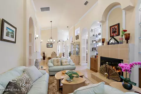 Living - 521 Olympic Cir, Saint Augustine, FL 32092 photo 2 of 4
