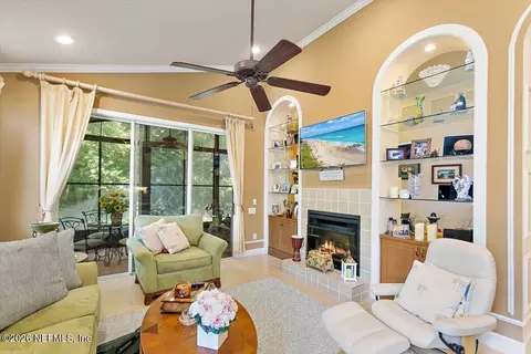 Living - 521 Olympic Cir, Saint Augustine, FL 32092 photo 3 of 4