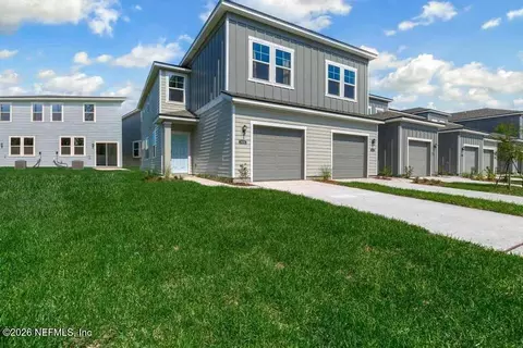 174 Brazil Nut Cir, Jacksonville, FL 32218