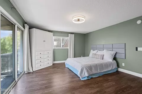 Bedroom - 3306 Lewis Speedway, Saint Augustine, FL 32084 photo 2 of 4