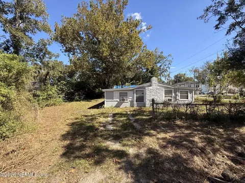 5549 Plymouth St, Jacksonville, FL 32205