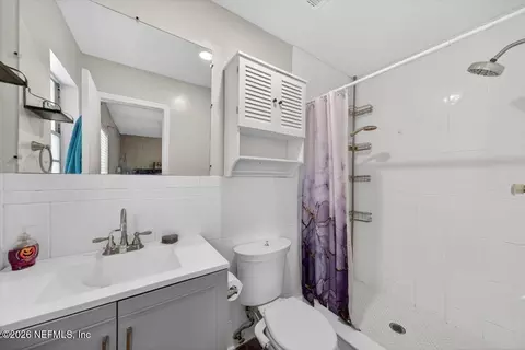 Bath - 257 Aquarius Concourse, Orange Park, FL 32073 photo 1 of 2