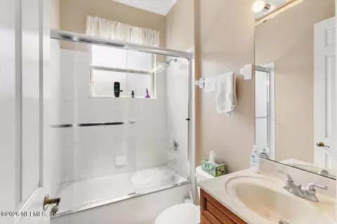 Bath - 1330 Castle Pines Cir, Saint Augustine, FL 32092 photo 3 of 3