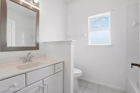 Bath - 129 S Beach Dr, Saint Augustine, FL 32084 photo 4 of 4