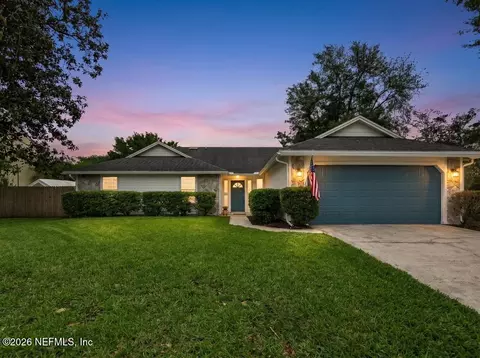 8831 Bandera Cir S, Jacksonville, FL 32244