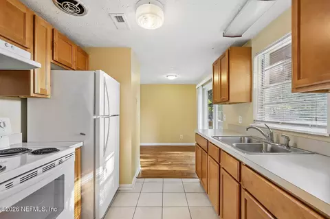 Kitchen - 122 Aries Dr, Orange Park, FL 32073 photo 1 of 2