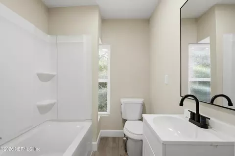 Bath - 115 W 16th St, Jacksonville, FL 32206 photo 4 of 4