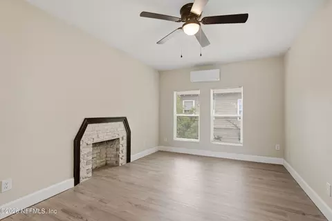 Living - 115 W 16th St, Jacksonville, FL 32206 photo 11 of 11