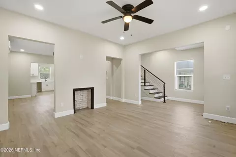 Living - 115 W 16th St, Jacksonville, FL 32206 photo 4 of 11