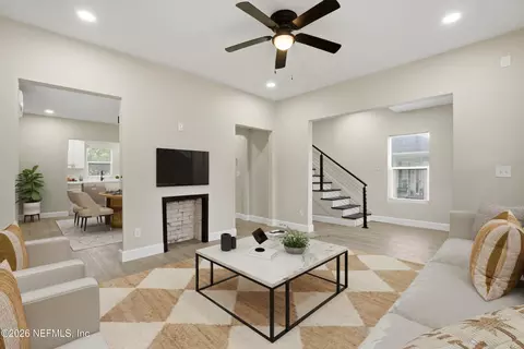 Living - 115 W 16th St, Jacksonville, FL 32206 photo 3 of 11