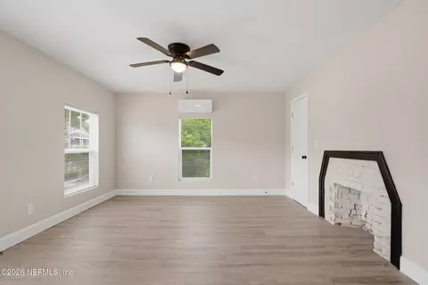 Living - 115 W 16th St, Jacksonville, FL 32206 photo 9 of 11