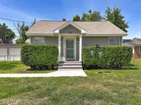 9232 Adams Ave, Jacksonville, FL 32208