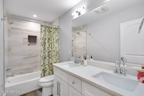 Bath - 5 Solano Ave, Saint Augustine, FL 32080 photo 3 of 3