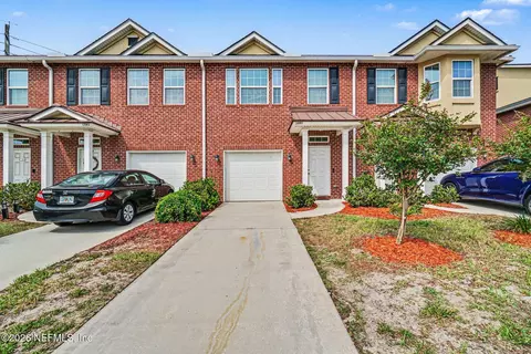 1591 Landau Rd, Jacksonville, FL 32225