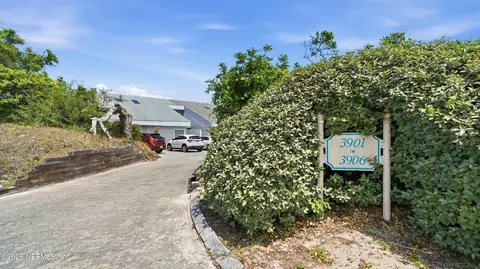 Exterior - 3904 Windjammer Ln, Saint Augustine, FL 32084 photo 8 of 8