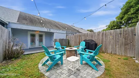 Exterior - 3904 Windjammer Ln, Saint Augustine, FL 32084 photo 3 of 8