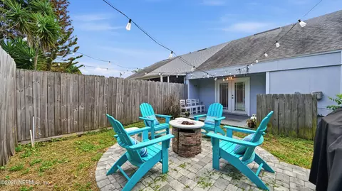 Exterior - 3904 Windjammer Ln, Saint Augustine, FL 32084 photo 2 of 8