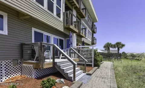 Exterior - 2 10th St #2, Saint Augustine Beach, FL 32080 photo 3 of 4