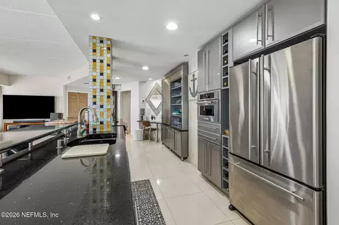 Kitchen - 3101 Harbor Dr, Saint Augustine, FL 32084 photo 3 of 3
