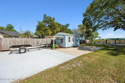 Exterior - 75125 Edwards Rd, Yulee, FL 32097 photo 3 of 10