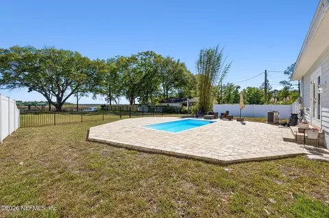 Exterior - 75125 Edwards Rd, Yulee, FL 32097 photo 9 of 20