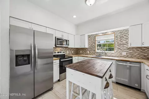 Kitchen - 75125 Edwards Rd, Yulee, FL 32097 photo 1 of 1