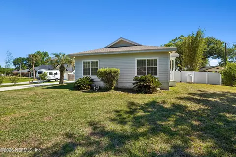 Exterior - 75125 Edwards Rd, Yulee, FL 32097 photo 5 of 20