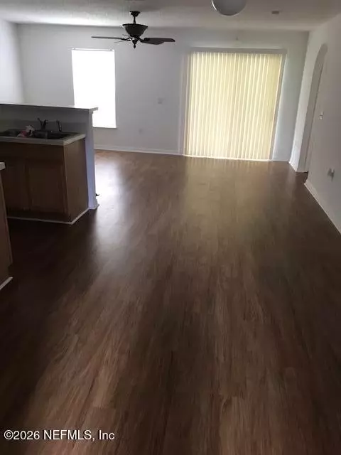 Living - 87045 Kipling Dr, Yulee, FL 32097 photo 1 of 1